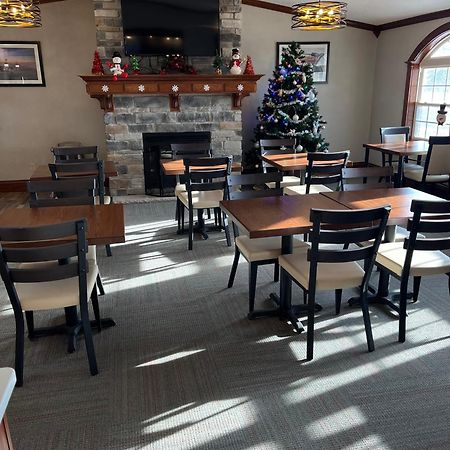 Fireside Inn And Suites Devils Lake Luaran gambar