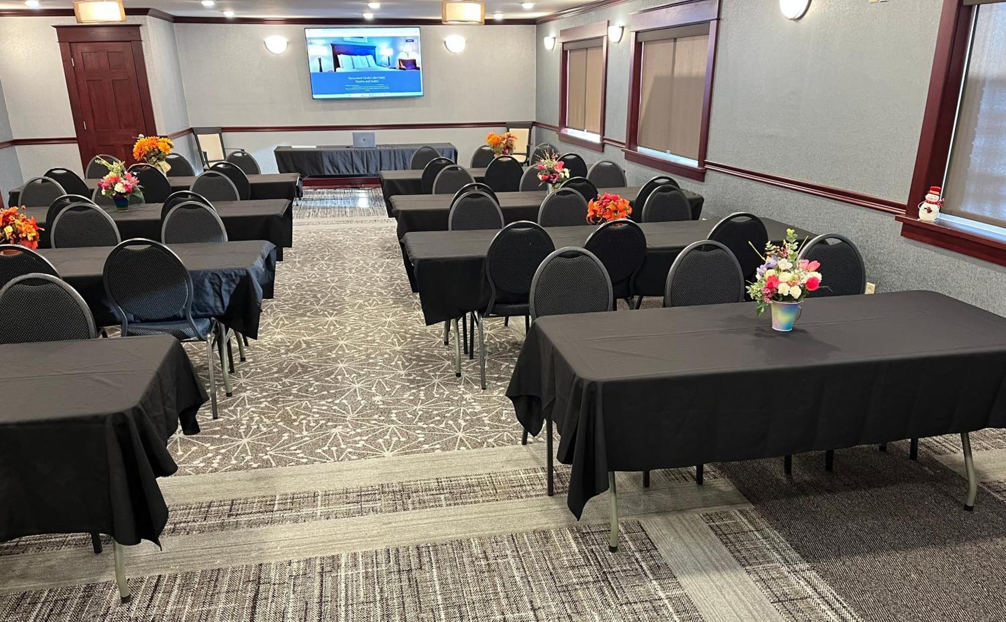 Fireside Inn And Suites Devils Lake Luaran gambar
